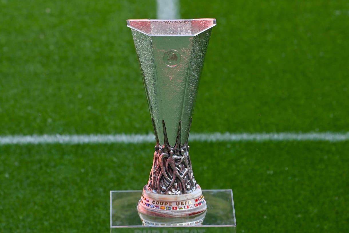 Juve–Sevilla és Roma–Bayer – ki teszi meg az első lépést az EL-döntő felé?