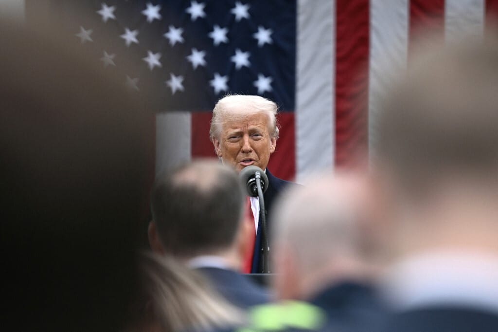 Washington Post: Trump viszontvámjai ajándékok Kínának