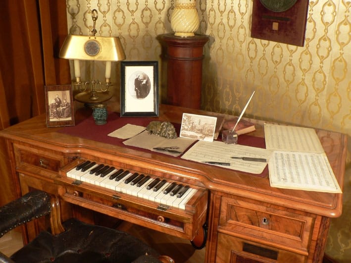 Mit láthatunk a Liszt Múzeumban?