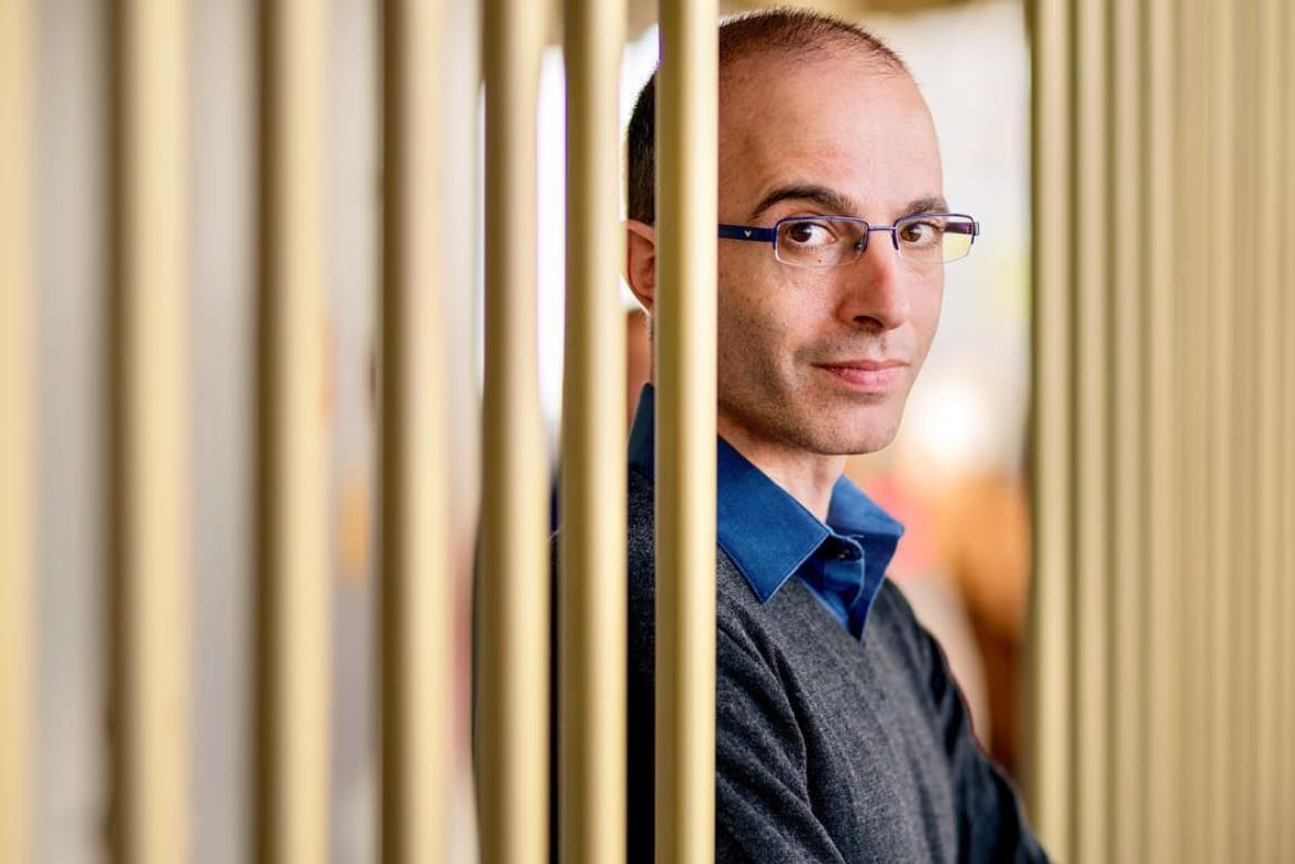 Yuval Noah Harari: Leckék a járvány első éve után