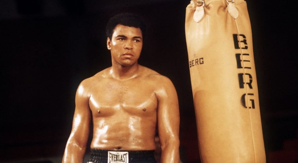 „Nehéz szerénynek lenni, ha valaki olyan nagy, mint én” – 80 éve született Muhammad Ali