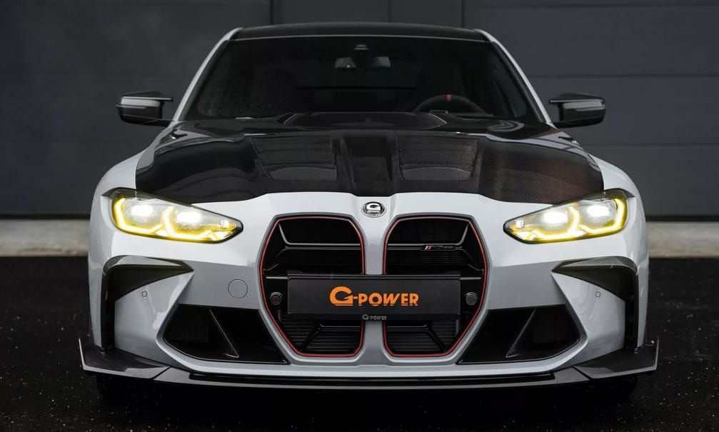 Ha nem jön be az ólomnehéz új BMW M5, itt egy hasonlóan erős, pehelykönnyű M3