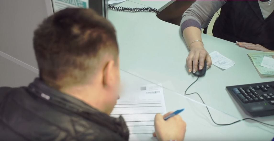 Moszkvába menne vendégmunkásnak? Itt az oktatófilm, hogy mit kell tennie