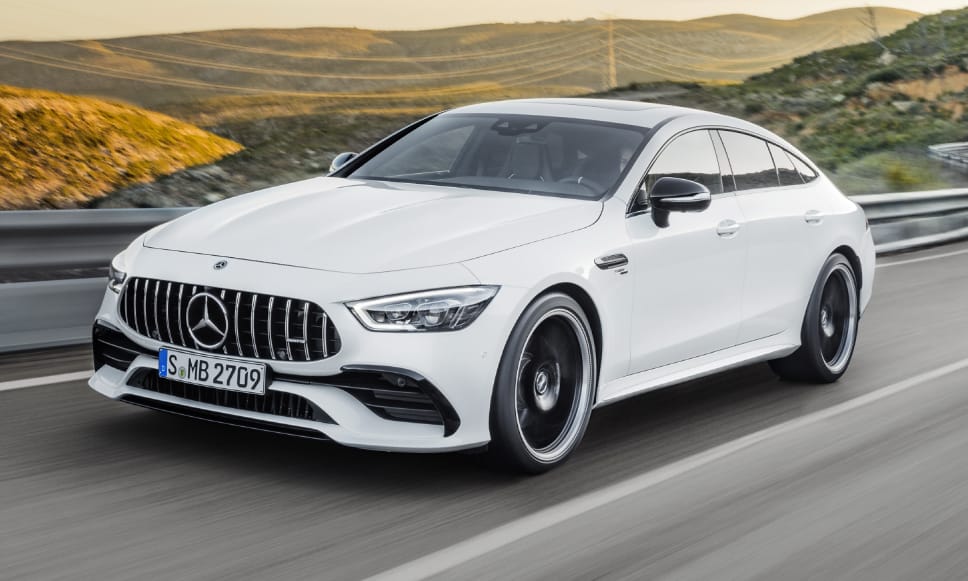 Felfrissítették a 4 ajtós Mercedes-AMG GT-t
