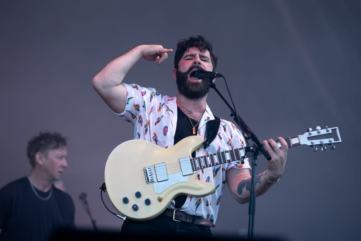 Kiengedték a vadat, csak túl későn – ilyen volt a Foals-koncert a Szigeten
