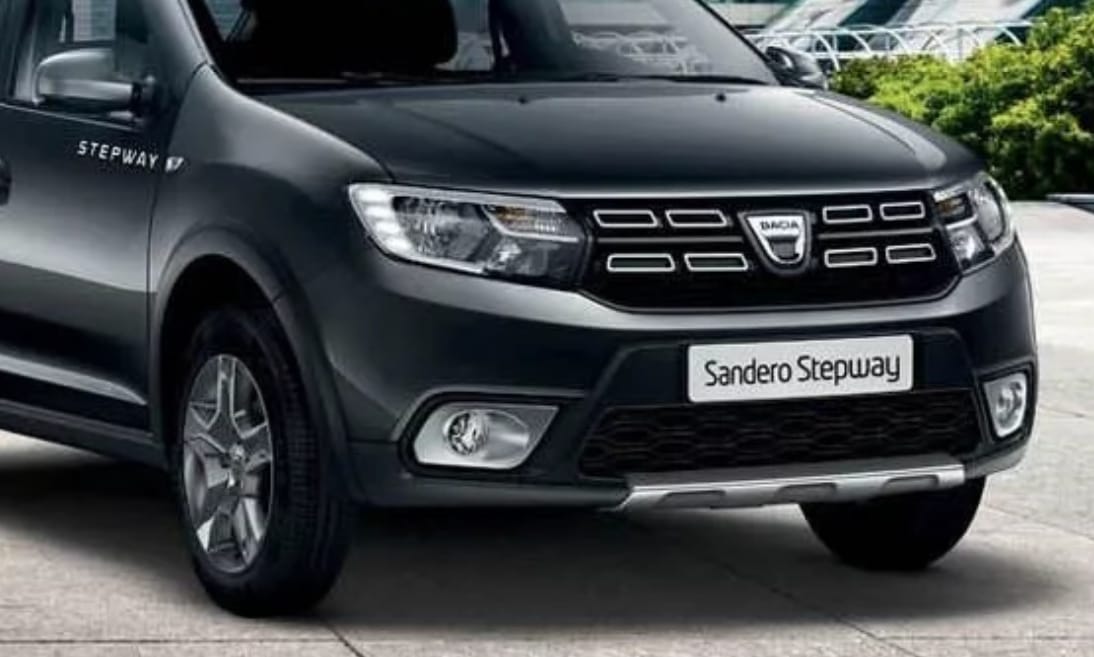 Még olcsóbb változatban támad a divatos Dacia