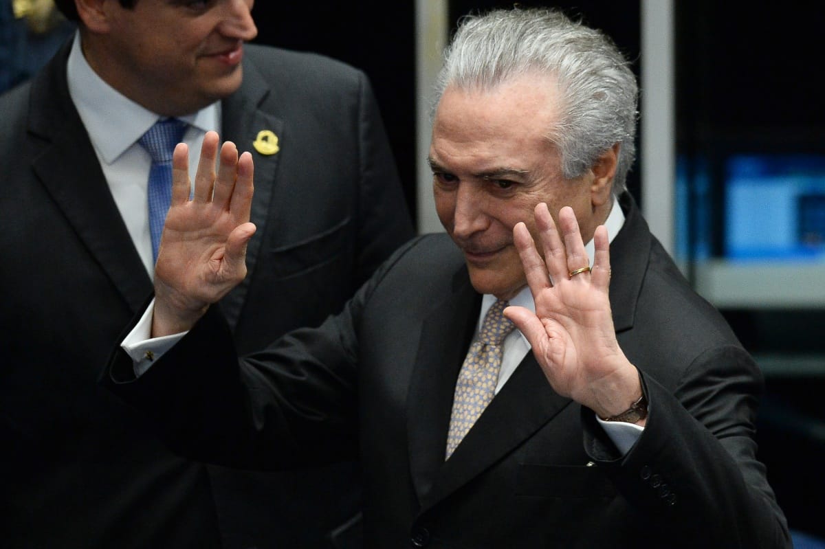 A brazil elnök mellett a magyar kormány is kispályásnak tűnik pénzszórásban