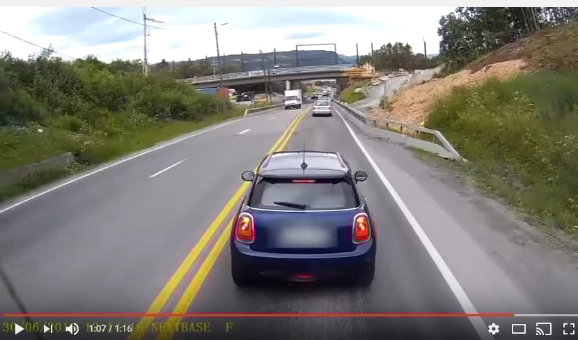 Közel egy évre elvették egy autós jogsiját ezért a bosszúállásért - videó