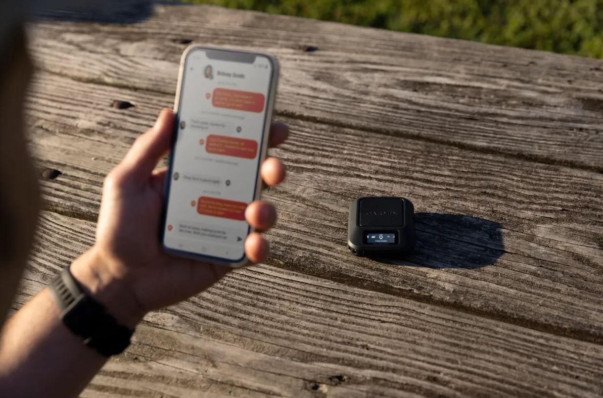 A Garmin csinált egy kütyüt, amivel bárhonnan lehet vészjelzést, és üzenetet küldeni, akkor is, ha nincs térerő
