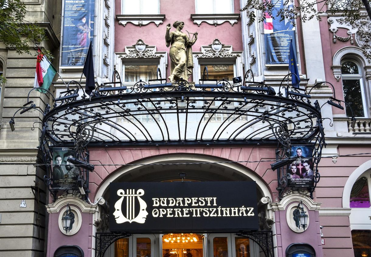 Hihetetlen mértékben nőtt az Operettszínház támogatása, miközben egyre kevesebb az előadás