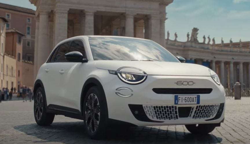 Először bukkant fel hivatalos videón is az elektromos Fiat 600-as
