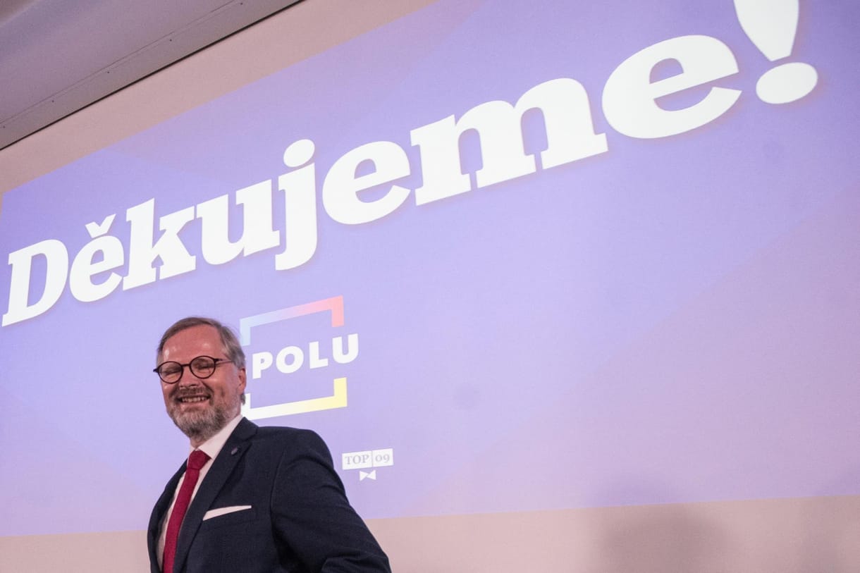 Kinevezték az új cseh kormányt