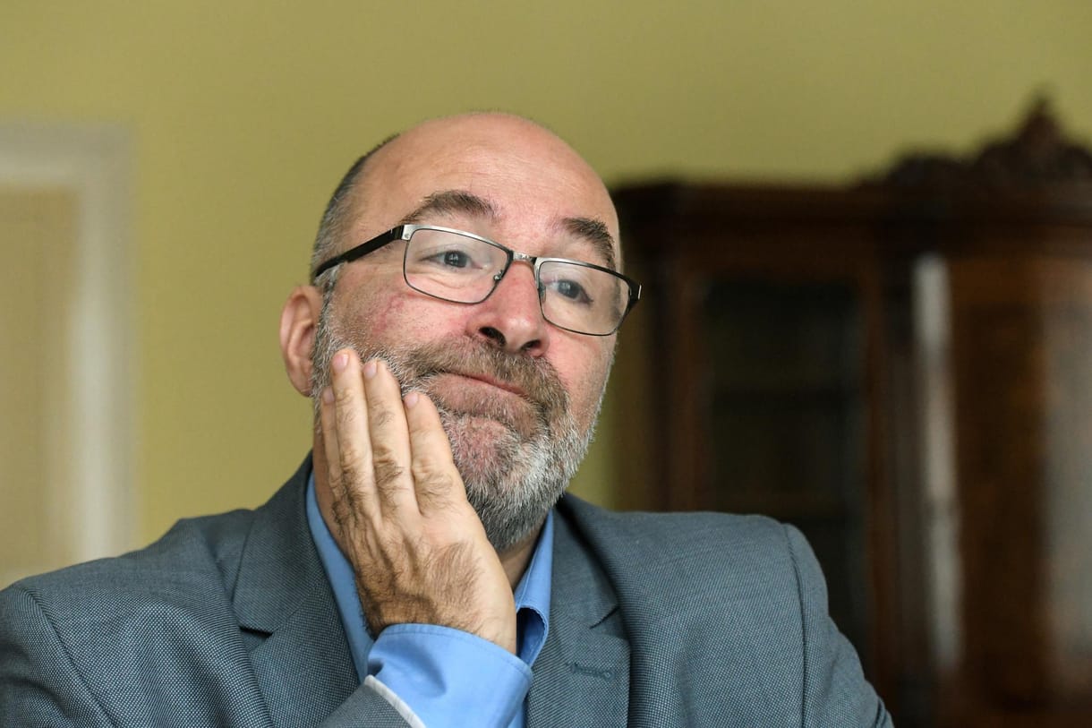 TASZ: Nincs garancia a helyi választási irodák vezetőinek politikai függetlenségére