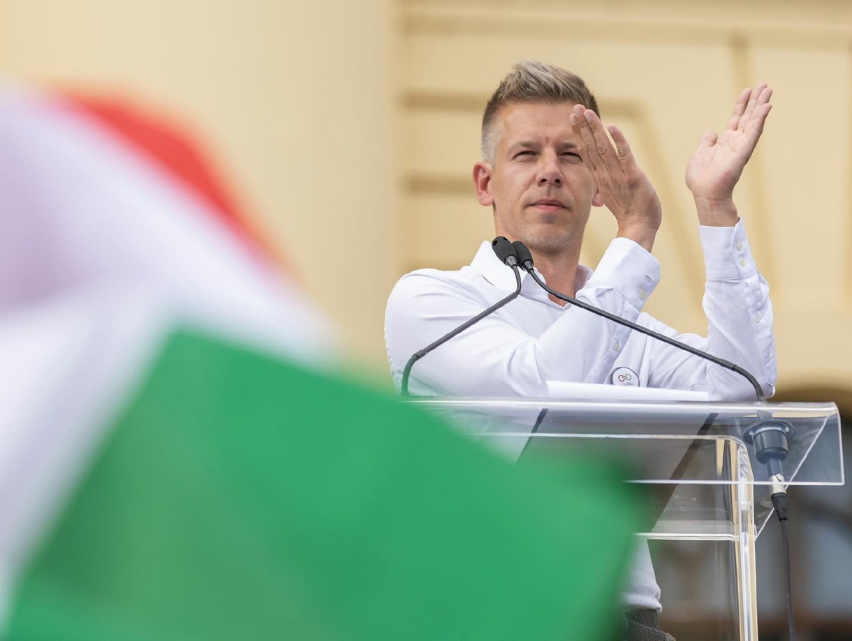 Az Európai Néppárt elnöke: Nagyon szívesen együttműködünk Magyar Péterrel