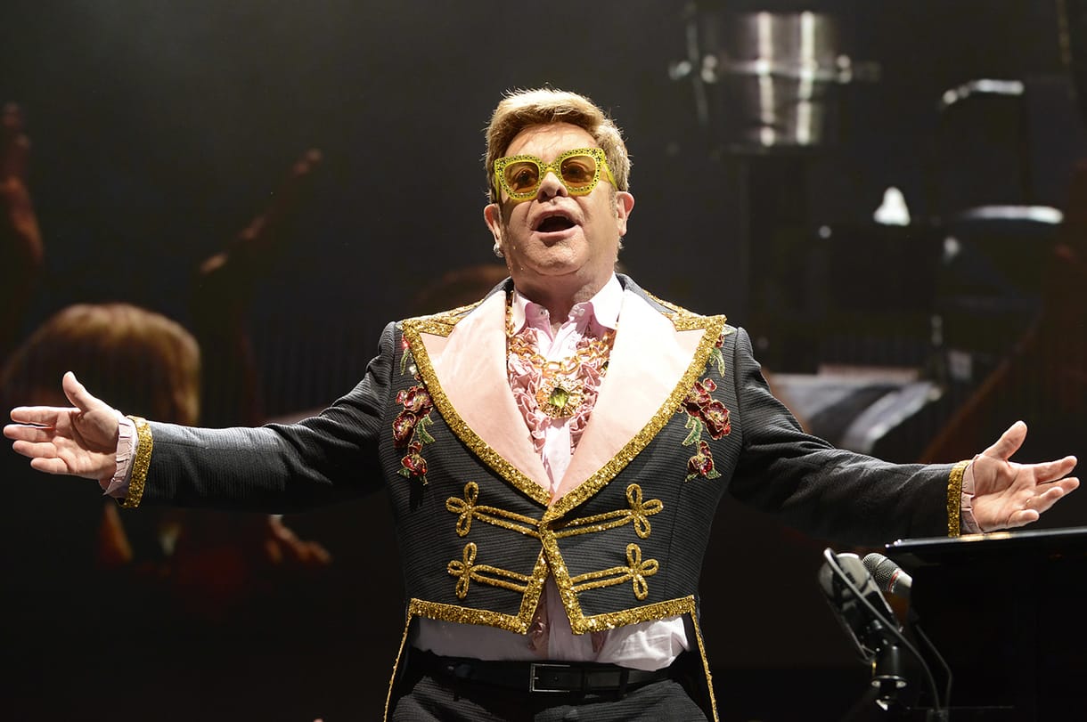 Elton John és a Metallica is komoly pénzeket ajánlott fel az ausztrál tűzvész elleni harcra