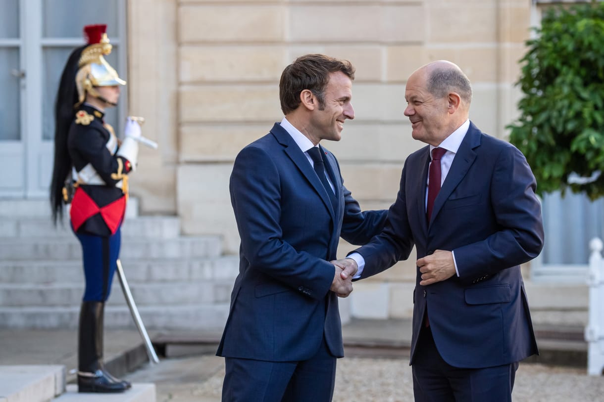 Die Welt-kommentár: Macron előzi Németországot, és már nem hiszi, hogy a NATO agyhalott