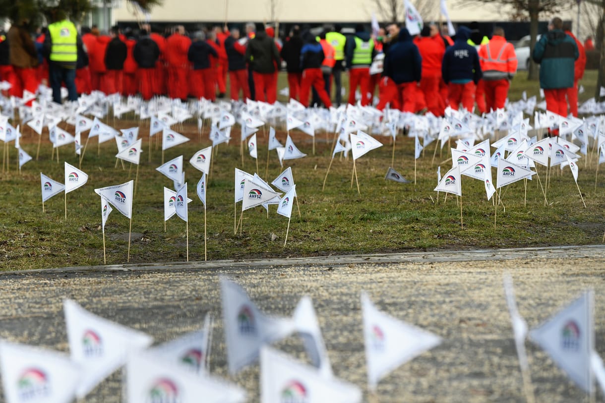 Megállapodtak a győri Audi-gyár vezetői a szakszervezettel