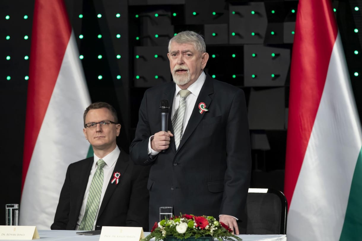 A “genderlobbi” nyomában: adatokról kérdezték Káslert, sorosozás volt a válasz
