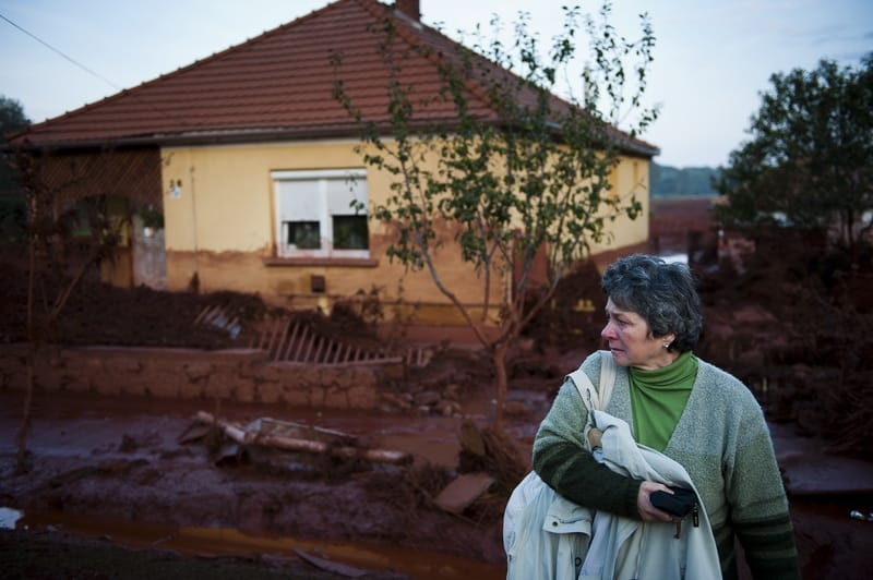 Hány milliót kapott a sikerdíjas ügyvéd a vörösiszap-károsultaktól?
