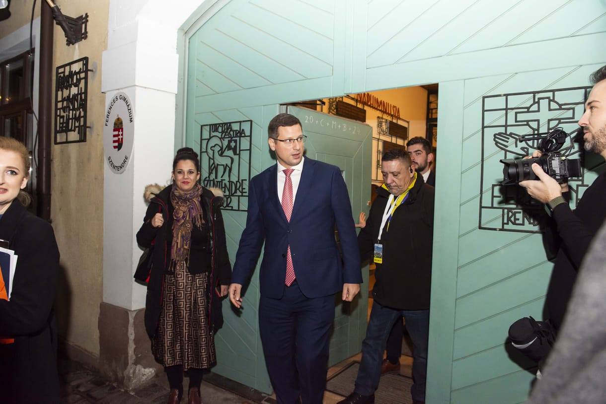 „Amit a miniszterelnök úr ígér, az általában úgy is van” – Szentendrén folytatódott a Fidesz-turné