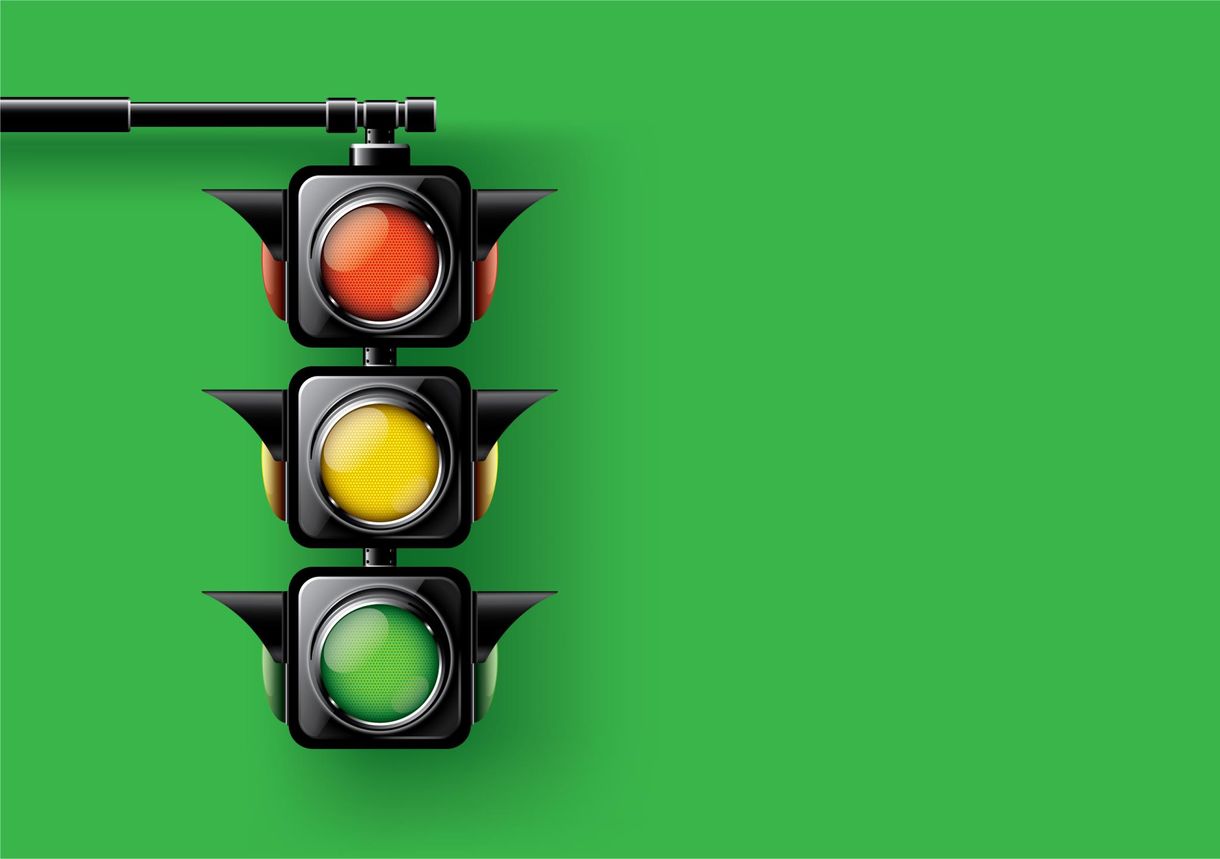 Forgalomhoz igazodó pirosok, hibátlan fotók és logikus mosógépek – így segíti mindennapjainkat az MI