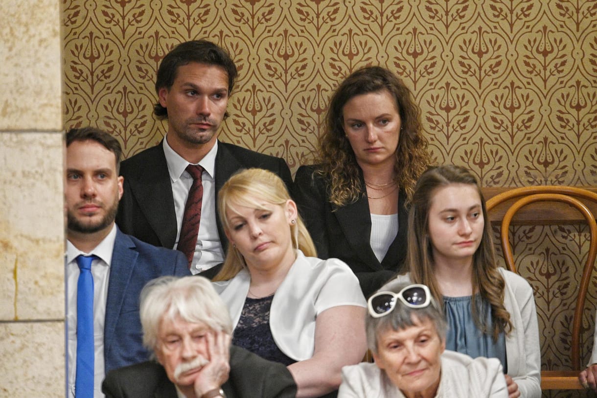 Hosszú Katinka férje elbúcsúzhat 690 ezer forintos edzői fizetésétől