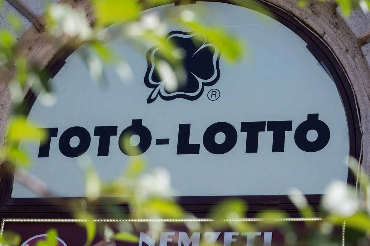 Elvitték a hatos lottó főnyereményét