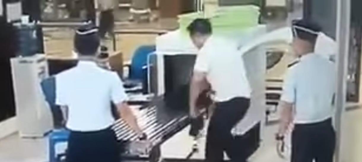 Mattrészegen szállt fel a pilóta a repülőre - videó