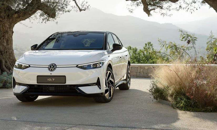 Magyarországon a VW Passat elektromos testvére, a vadiúj ID.7