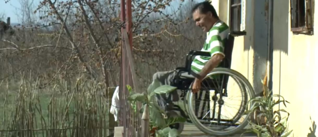 Másfél hónapja vár a műlábára egy gávavencsellői férfi
