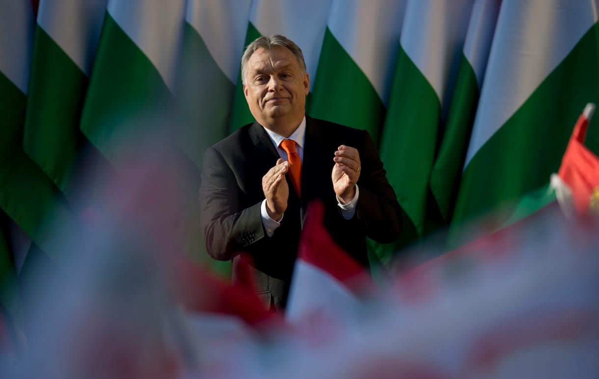 Ferenc pápa állítólag azért nem akar találkozni Orbánnal, mert nem tetszik neki a menekültpolitikája