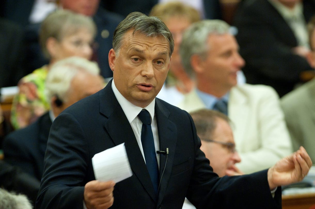 Orbán Viktor levelet kapott