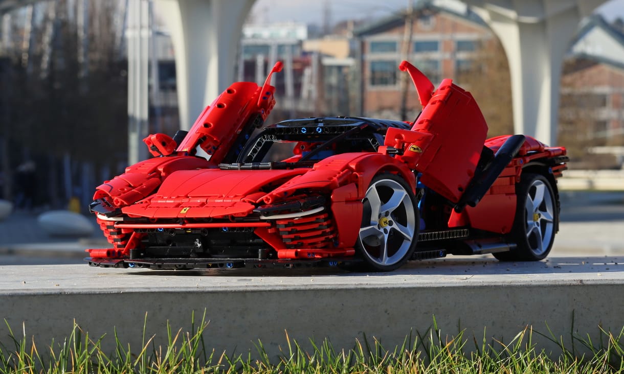 800 millió forint és 840 lóerő: ikonikus Ferrarit építettünk meg a nappaliban