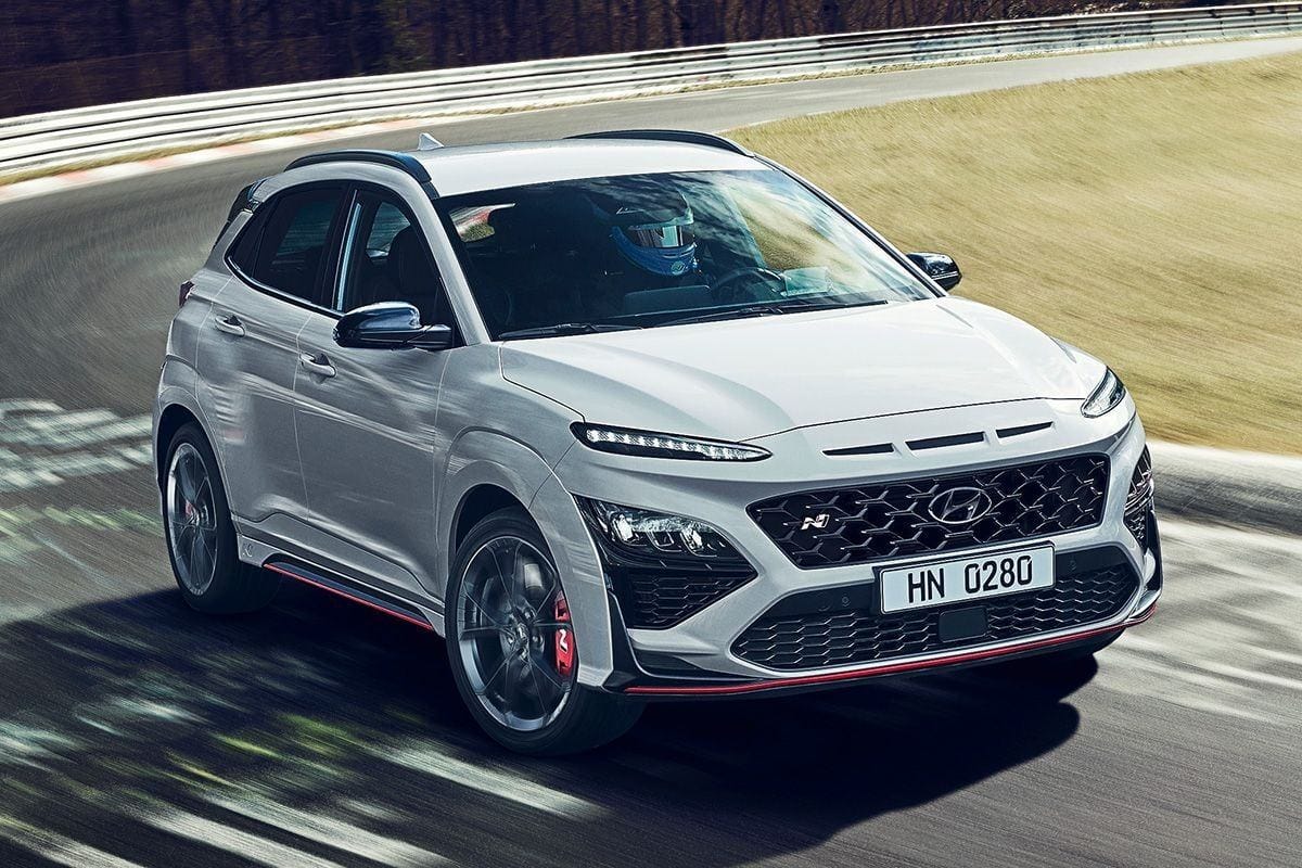 Itt a Hyundai első sportos SUV-ja a 280 lóerős Kona N 