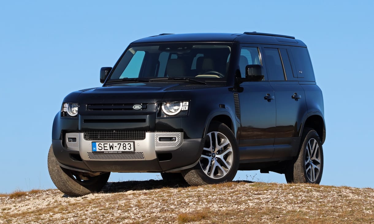 Védelmező: teszten a több évtized után teljesen megújult Land Rover Defender
