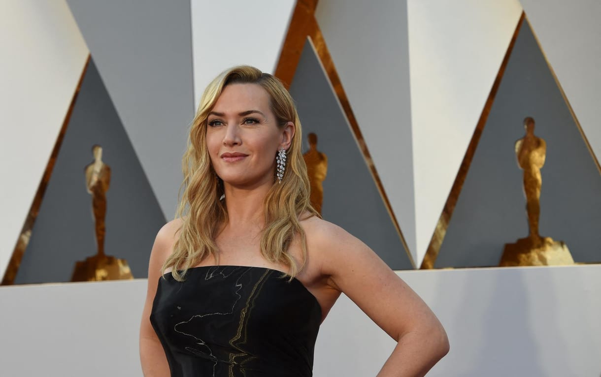 Kate Winslet: Elegem van abból, hogy nem beszélhetek őszintén a leszbikus filmszerepemről