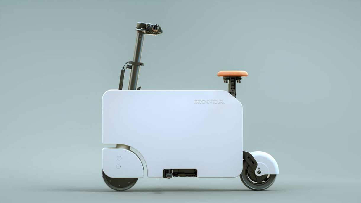 Mint egy túlméretes laptop, olyan a Honda formabontó robogója