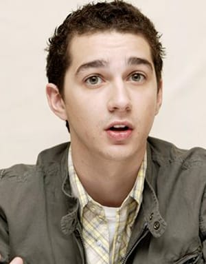 Shia LaBeouf visszamondta Broadway-szerepét