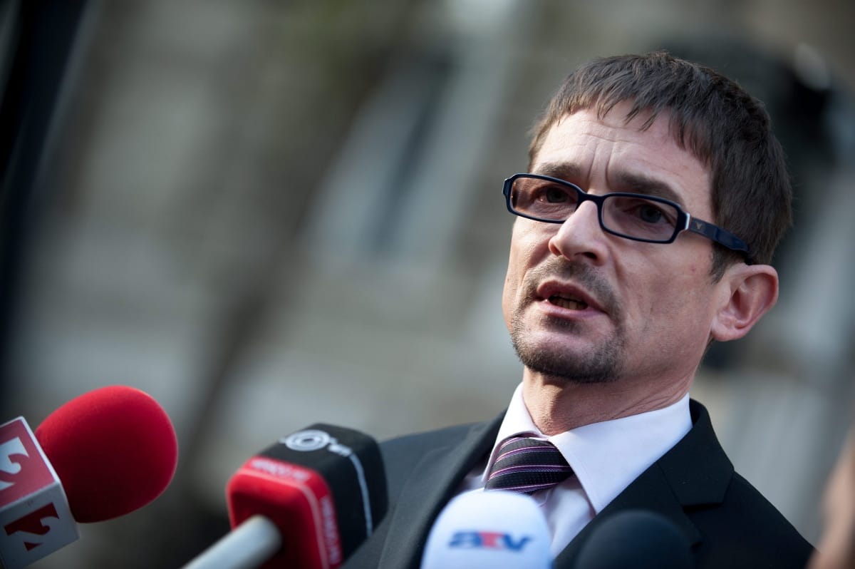 Simon Gáborral soron kívül foglalkozik az ügyészség