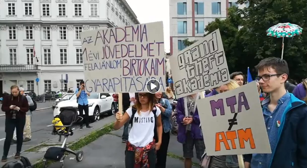 A szaktárca is megerősítette, hogy részleges megállapodásra jutott az Akadémiával