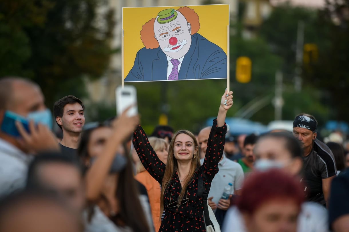 Bulgária miniszterelnöke a korrupciós vádak ellenére a helyén maradhat