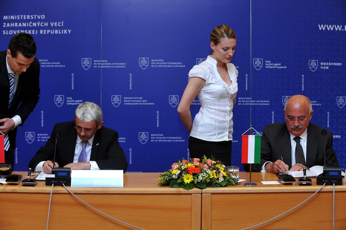Elértéktelenedhetnek a diplomák