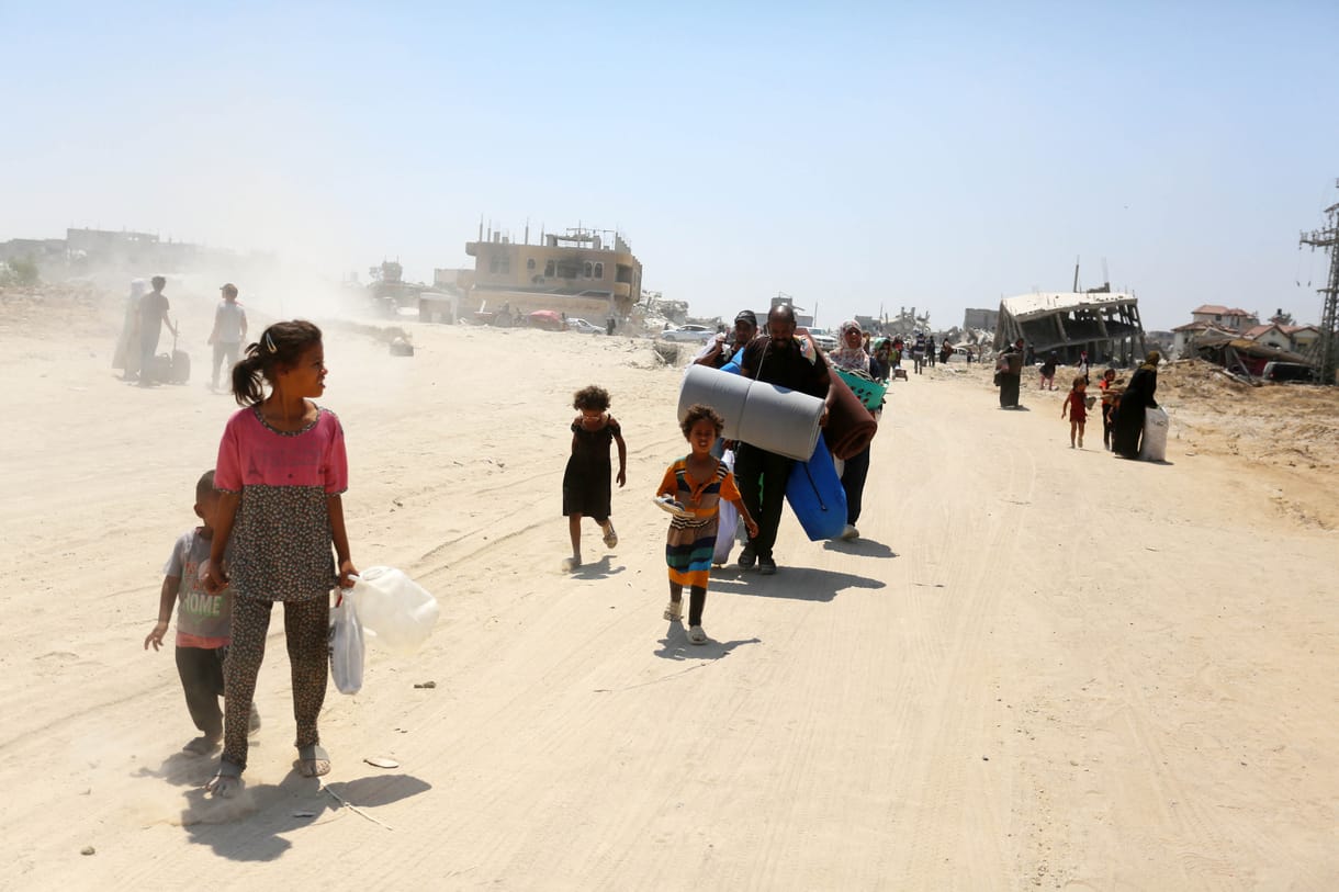 A gázai humanitárius övezetből is evakuálja a civileket Izrael