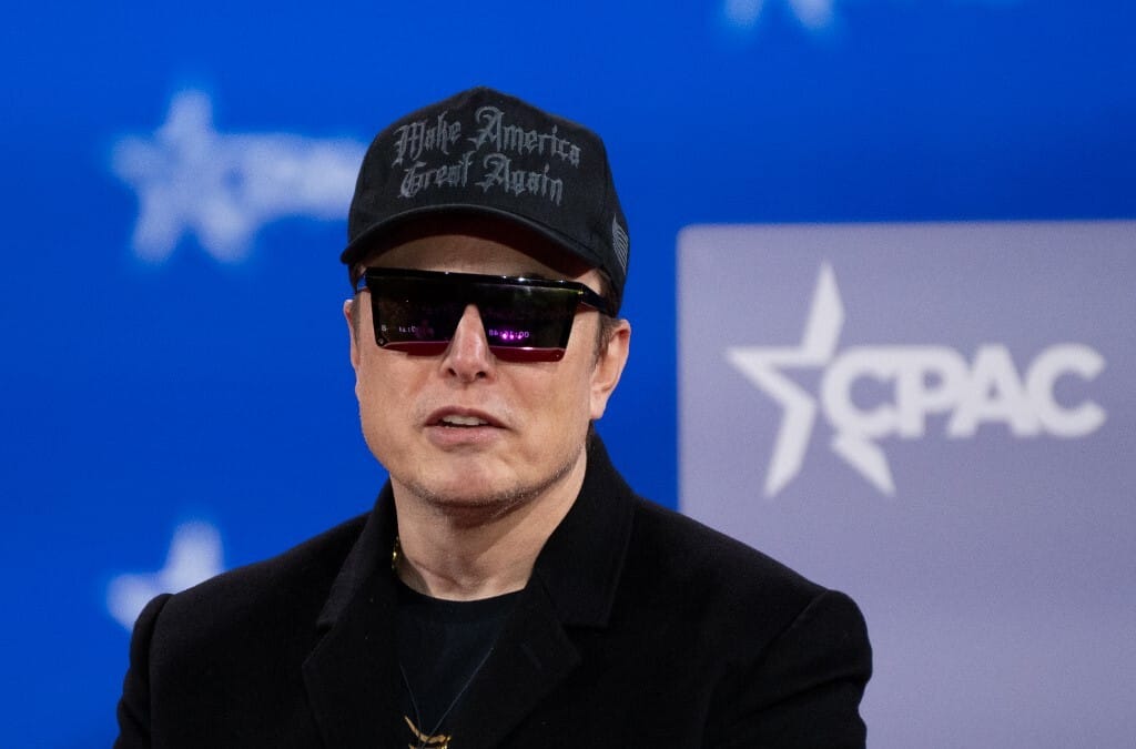 Elon Musk szerint Donald Trump érintett az Epstein-ügyben