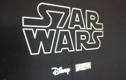 Állítólag ez lesz a Star Wars 7 logója – de mi azért reméljük, hogy nem