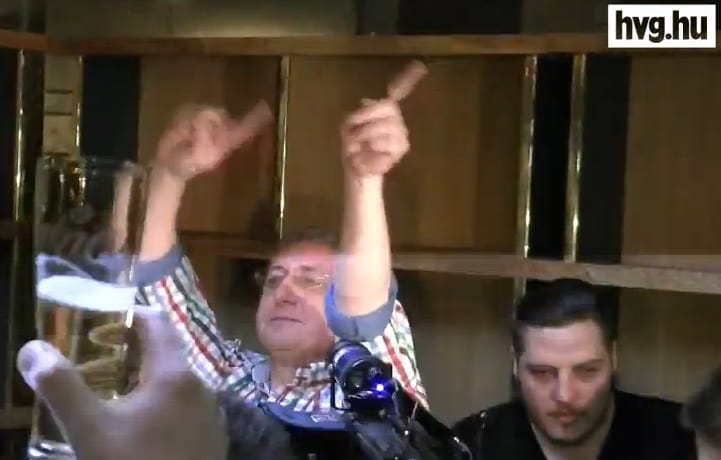 Népszerűtlen szerelem, sokan vagyunk kevesen