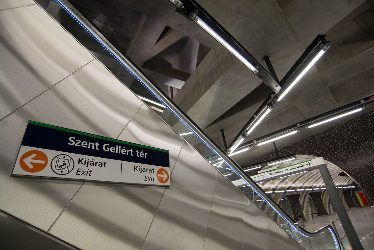 Ez épült 34 méterrel a Gellért tér alatt – fotók