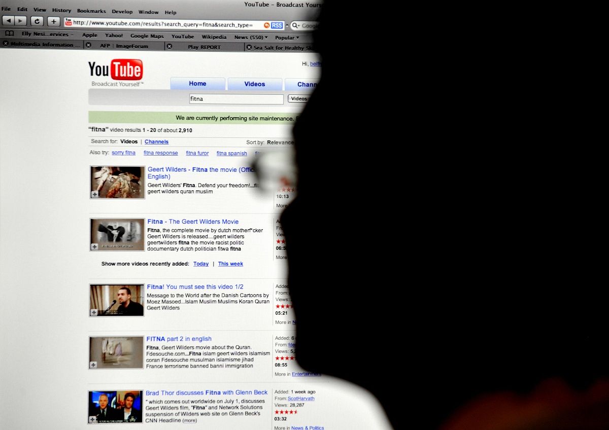Január 1-től mindenkit büntet a YouTube, aki nem pipál ki egy opciót a feltöltésnél