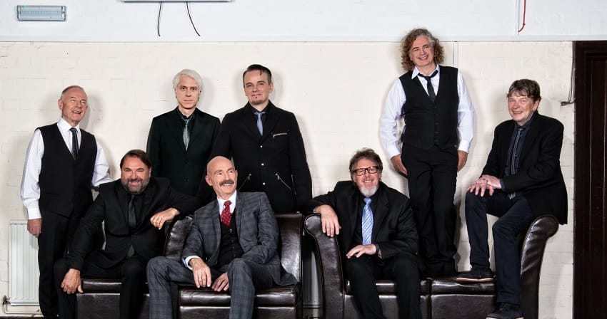A zenei ínyencek örömkönnyeket hullathatnak: jön a King Crimson