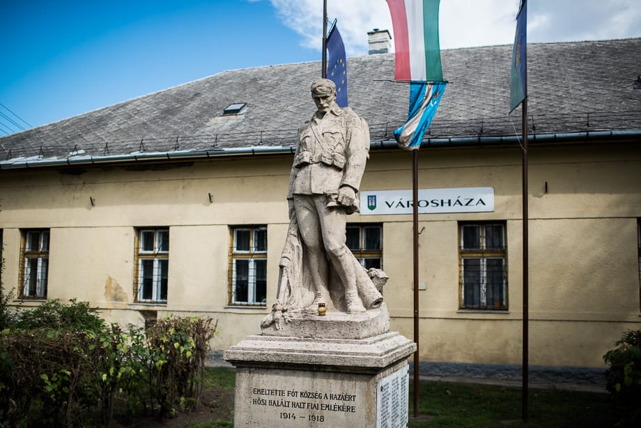 Fót hátán fót